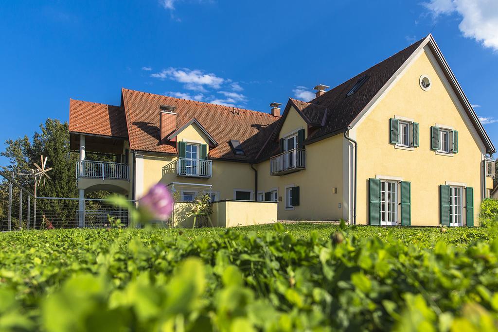 Moor-Rosl Apartmenthotel Gamlitz Zewnętrze zdjęcie